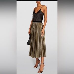 NWT and never worn MaxMara skirt.